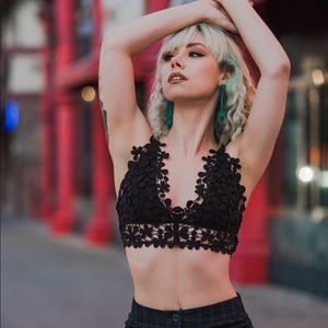 Daisy Crochet Bralette